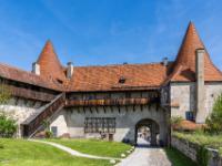 Georgstor Ansicht im ersten Vorhof